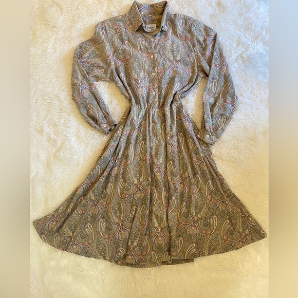 Vintage 70s - 80s Bedford Fair paisley button front dress - collared long sleeve - Picture 11 of 16